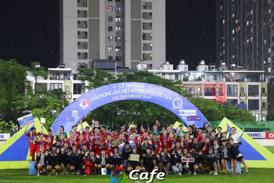 Chùm ảnh: TP.HCM I lần thứ 14 giành chức vô địch nữ quốc gia Chùm ảnh: TP.HCM I lần thứ 14 giành chức vô địch nữ quốc gia