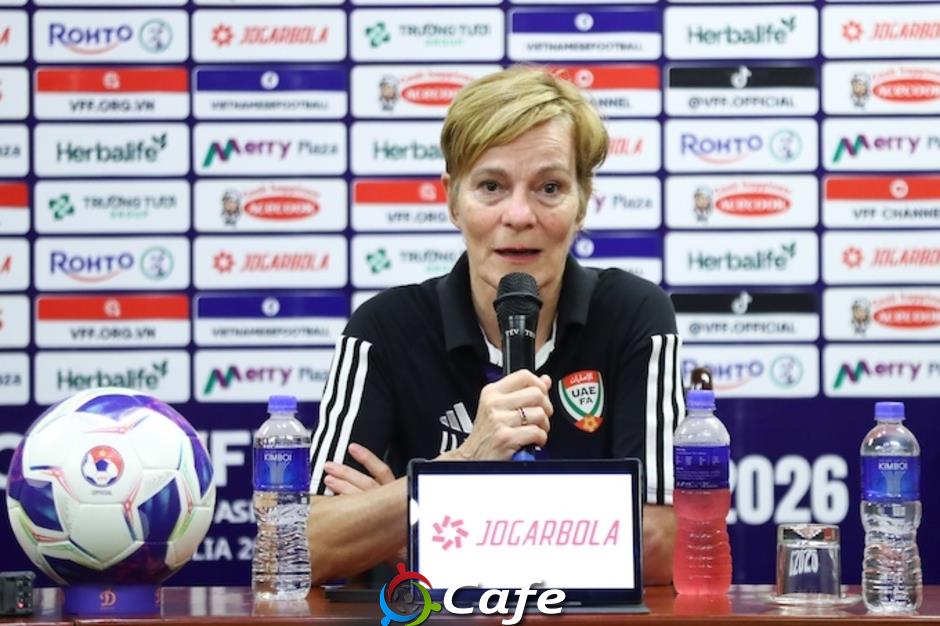 HLV Mai Đức Chung hài lòng với chiến thắng 6-0 của ĐT nữ Việt Nam trước UAE