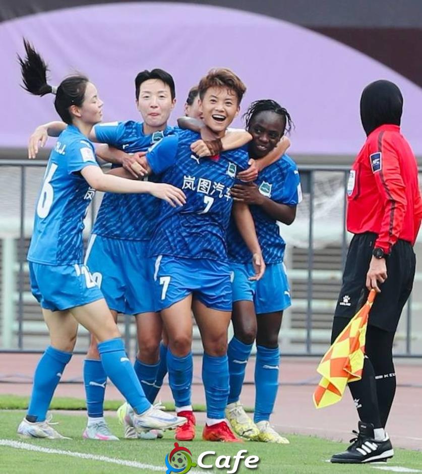 Kết quả Wuhan Jiangda 2–0 TP.HCM: Thầy trò HLV Kim Chi không thể viết nên lịch sử!