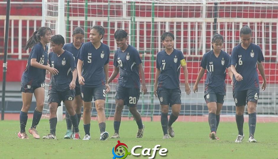 Nhấn chìm đối thủ trong trận ‘thủy chiến’, U19 nữ Thái Lan lần thứ ba vào chung kết khu vực