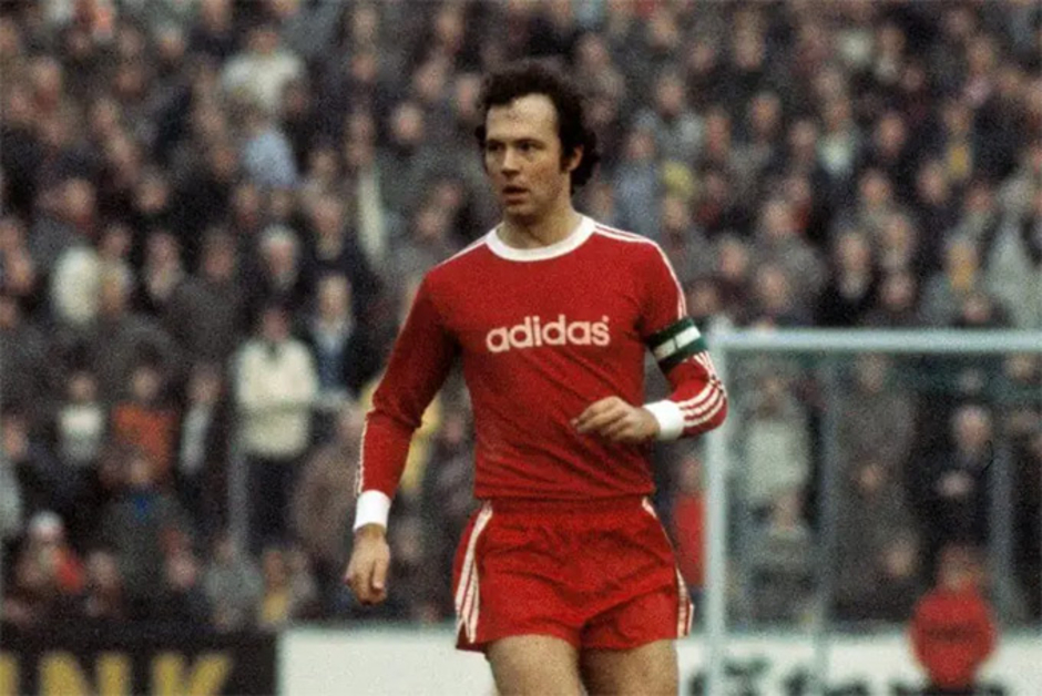 Bayern Munich treo áo số 5 vinh danh 'Hoàng đế' Beckenbauer