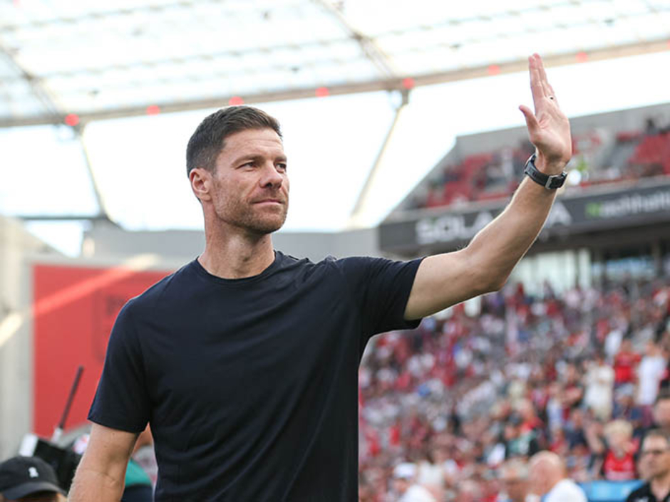 Leverkusen đứt chuỗi 44 trận bất bại, Xabi Alonso cay đắng thừa nhận 1 điều