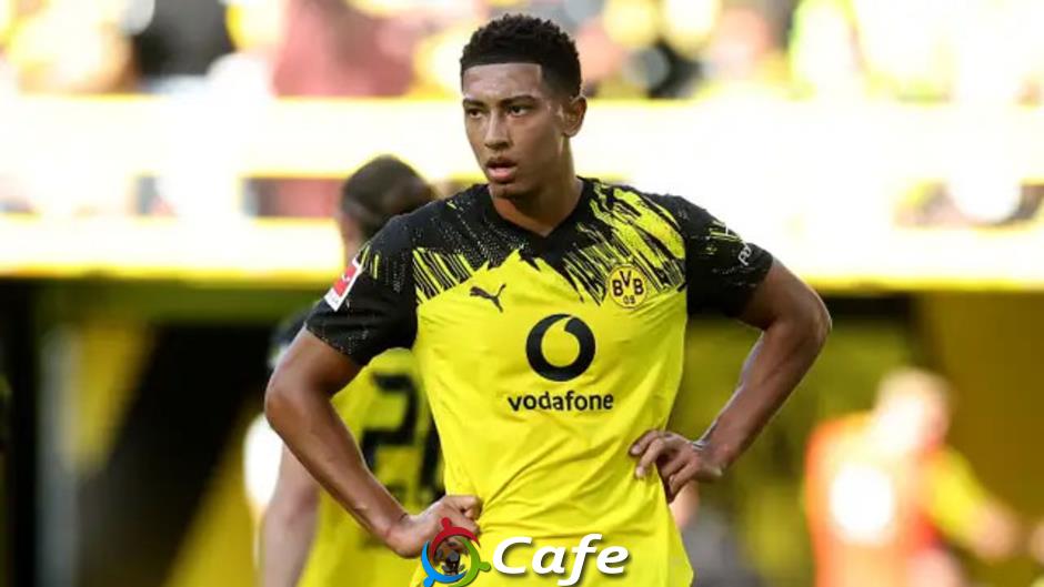 Tại sao Jobe Bellingham phải ngồi dự bị trước trận St.Pauli vs Dortmund?