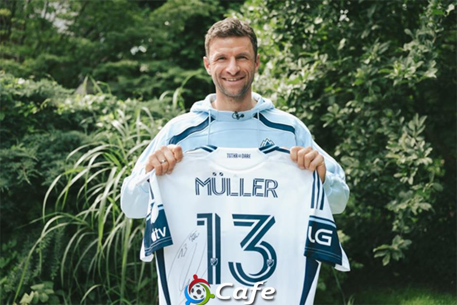 Thomas Muller vừa rời Bayern đã vô địch, lập kỷ lục Thomas Muller vừa rời Bayern đã vô địch, lập kỷ lục