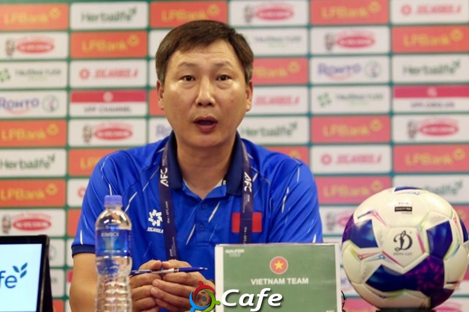 HLV Kim Sang Sik nói gì trước giờ khai cuộc vòng loại U23 châu Á 2026?