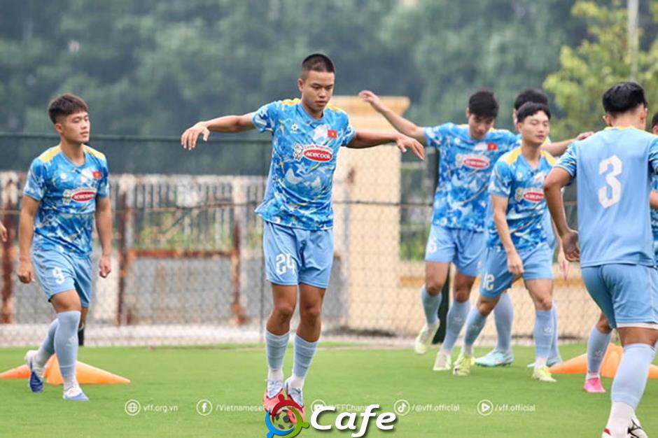 Một tiền vệ được đề cử cạnh tranh với Trần Thành Trung ở U23 Việt Nam tại SEA Games