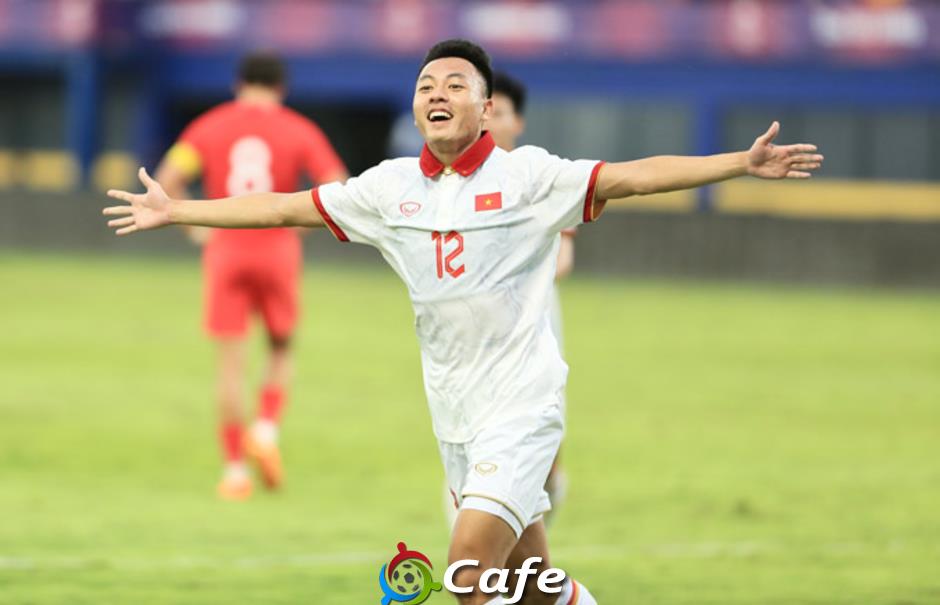 Thái Sơn, chuyện ‘công thần’ của Troussier bị thất sủng