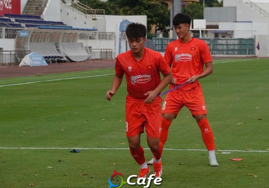 Tiền đạo Nguyễn Quốc Việt nói gì trong buổi tập đầu tiên của U23 Việt Nam?