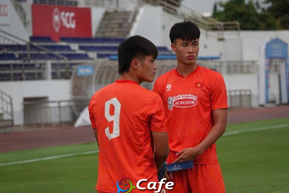 Tiền đạo Nguyễn Quốc Việt nói gì trong buổi tập đầu tiên của U23 Việt Nam?
