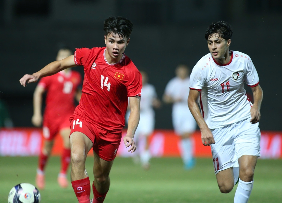 Trực tiếp U20 Việt Nam 0-1 U20 Syria: U20 Việt Nam tự đẩy mình vào thế khó