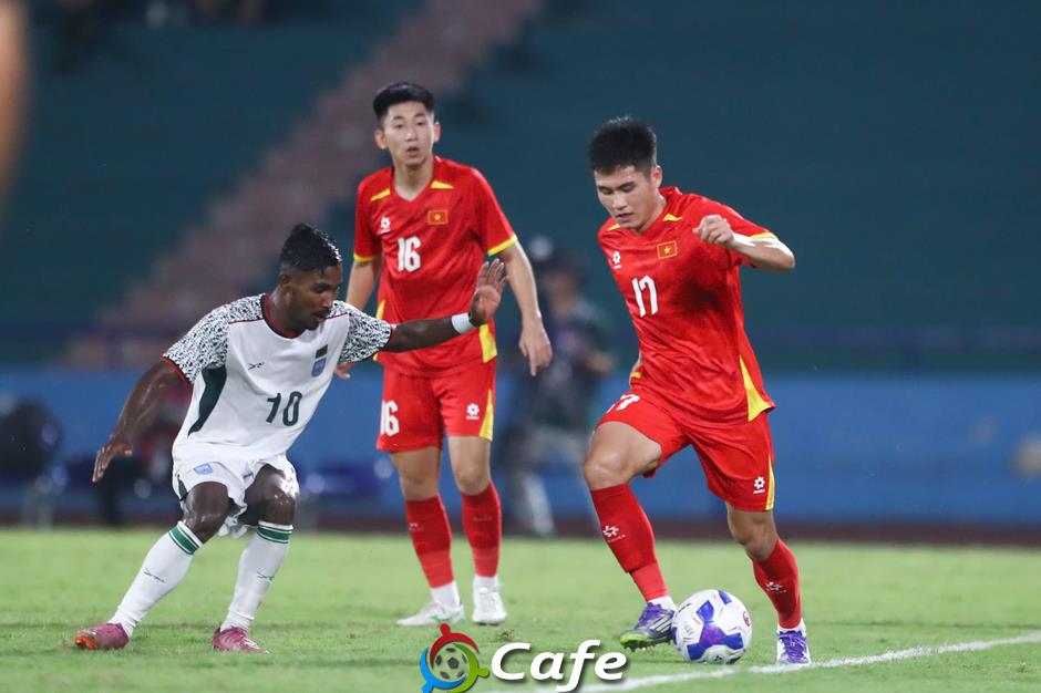 Tường thuật U23 Việt Nam 2-0 U23 Bangladesh