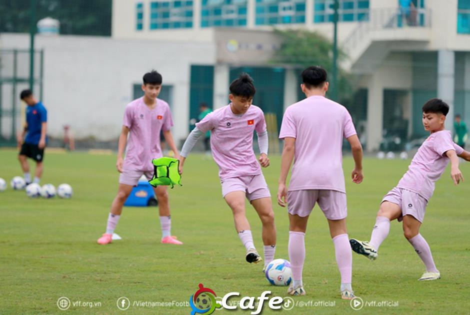 U16 Việt Nam vs U16 Australia: Cơ hội cho đoàn quân của ông Cristiano Roland