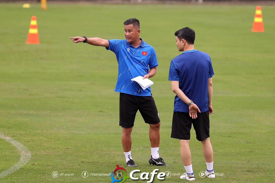 U23 Việt Nam chia tay quyền HLV trưởng
