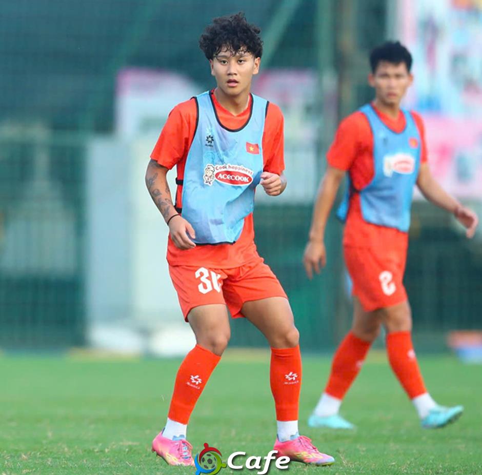 Việt kiều Alex Bùi, Viktor Lê đấu ĐT Việt Nam chiều nay