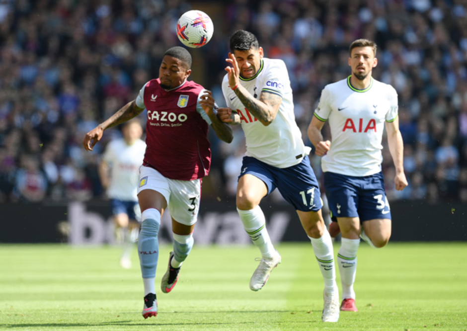 Bốc thăm vòng 4 FA Cup: MU đối đầu với đội bóng của Van Nistelrooy