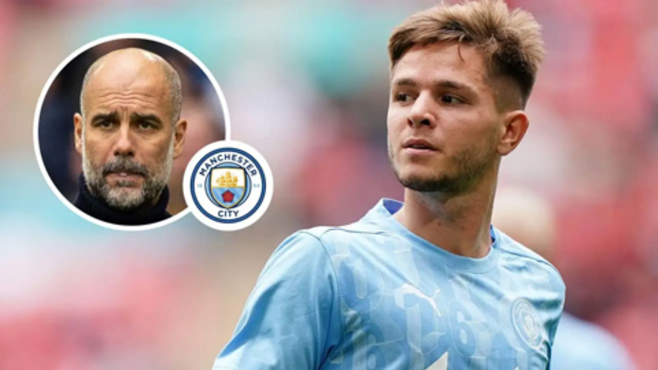 Fan Man City thúc giục Guardiola loại 2 ngôi sao để tin dùng 1 cầu thủ trẻ