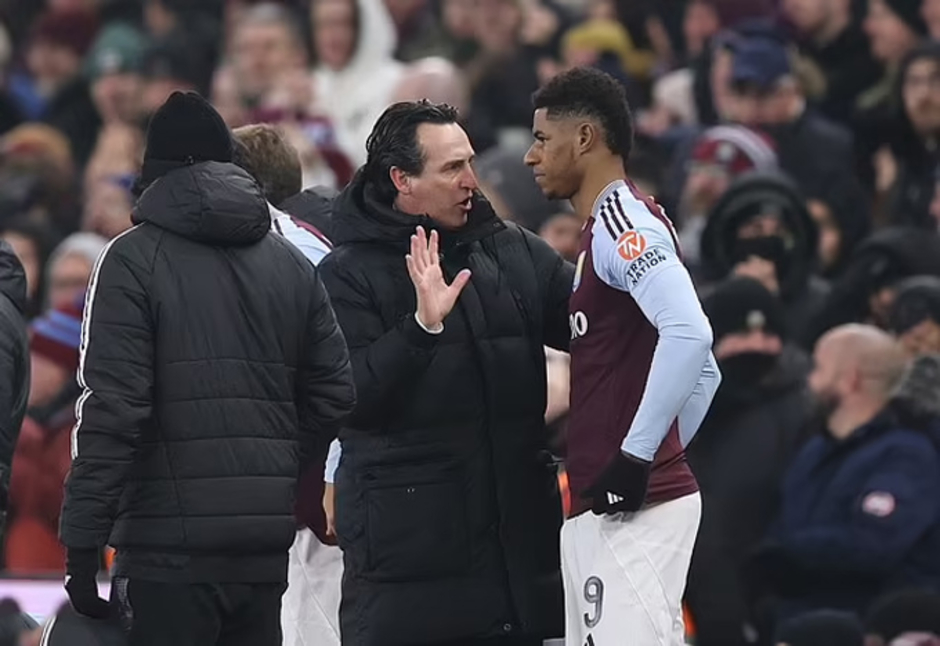 Marcus Rashford đá thế nào trong trận ra mắt Aston Villa?