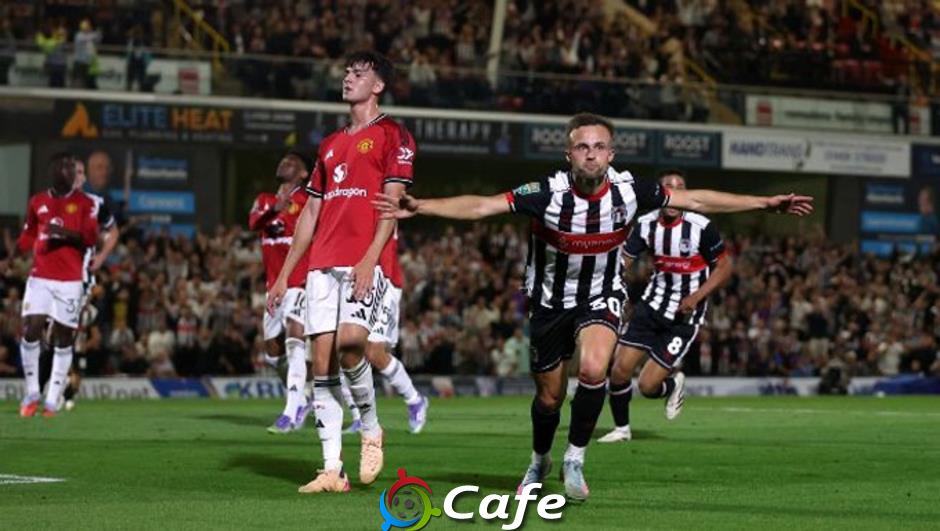 Kết quả Grimsby 2-2 MU (12-11 pen): Quỷ đỏ dừng bước tủi hổ ở Cúp Liên đoàn