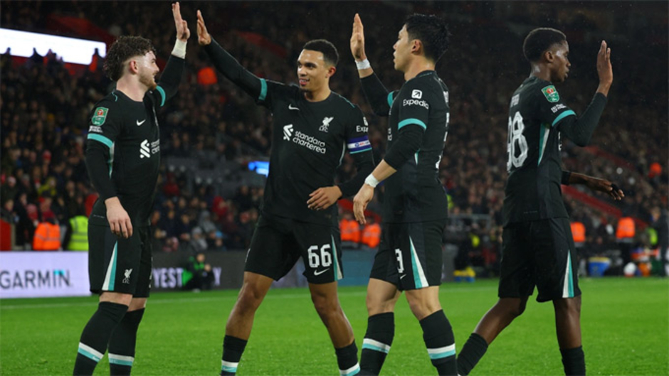 Kết quả Southampton 1-2 Liverpool: Chiến thắng chật vật của nhà vô địch