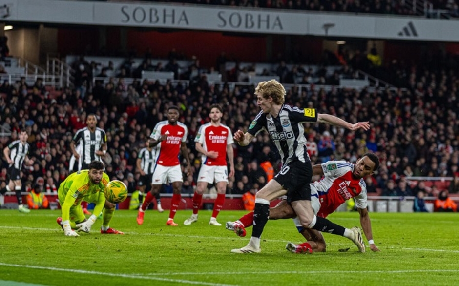 Vì sao Arsenal học mãi cũng không giải mã được Newcastle?