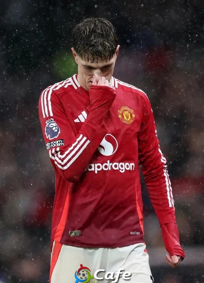 Alejandro Garnacho sẽ rời MU theo ‘vết xe đổ’ của Marcus Rashford?