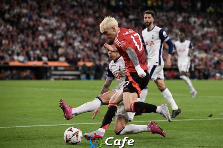 Alejandro Garnacho sẽ rời MU theo ‘vết xe đổ’ của Marcus Rashford?