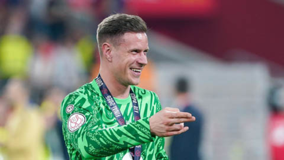 Barca cập nhật tình trạng của Ter Stegen nhưng 