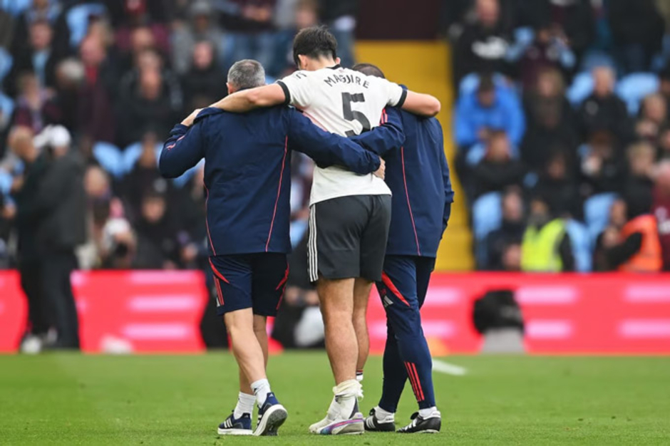 Trực tiếp Aston Villa 0-0 MU: Xà ngang từ chối bàn của Fernandes