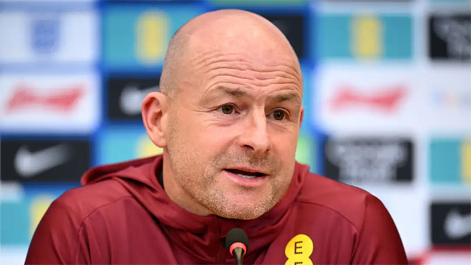 Lee Carsley đáp trả Pep Guardiola về Jack Grealish