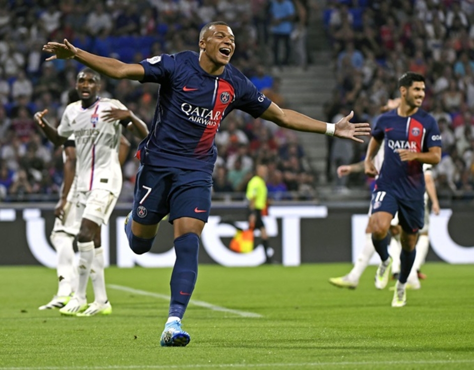 Mbappe gặp ‘mồi ngon’ trong ngày chia tay