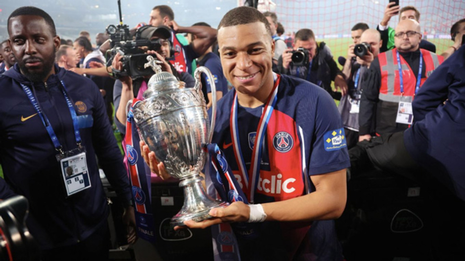 Mbappe nhạt nhòa rời PSG