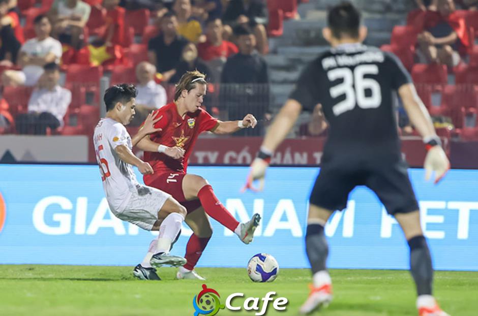 2 Việt kiều mới toanh sắp lên ĐT Việt Nam là ai?