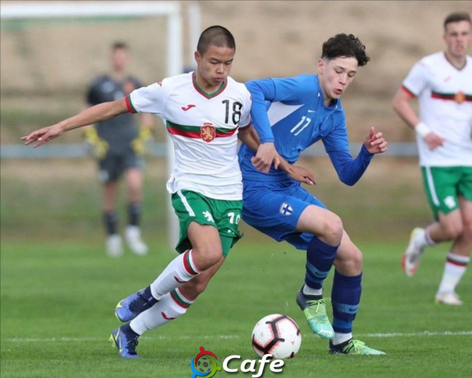 Báo châu Âu sốc khi Bulgaria mất Trần Thành Trung vào tay ĐT Việt Nam