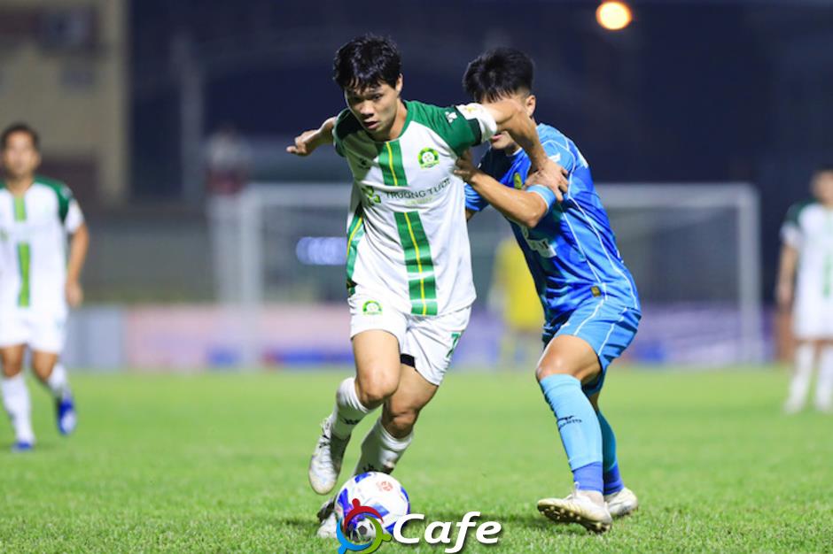 Công Phượng nhận tin buồn