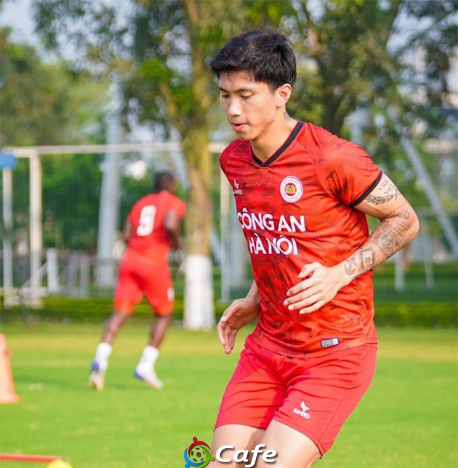 ĐT Việt Nam đón Xuân Son, Văn Hậu: HLV Kim Sang Sik háo hức