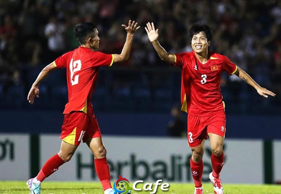 HLV Kim Sang Sik giữ ổn định bộ khung ĐT  Việt Nam?