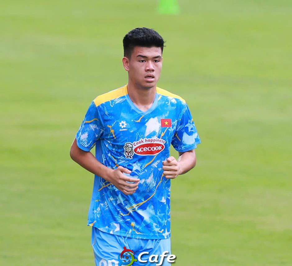 Lộ diện đội hình ĐT Việt Nam đối phó cầu thủ cao bậc nhất thế giới của Nam Định