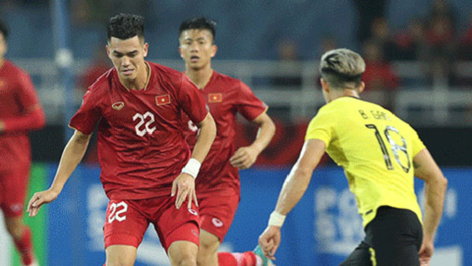Malaysia gọi 14 hậu vệ đấu ĐT Việt Nam