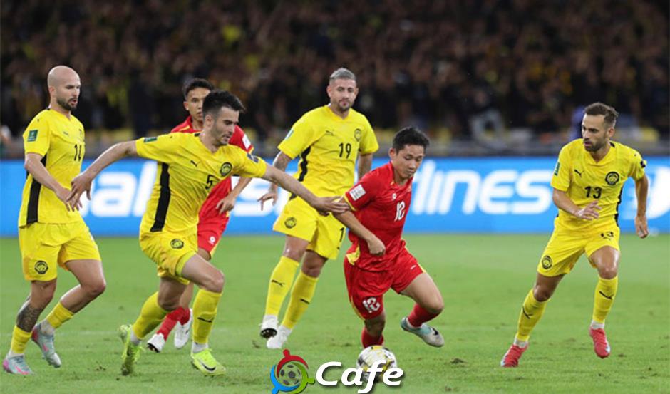 Malaysia khai gian cầu thủ để thắng Việt Nam, FIFA phạt cực nặng