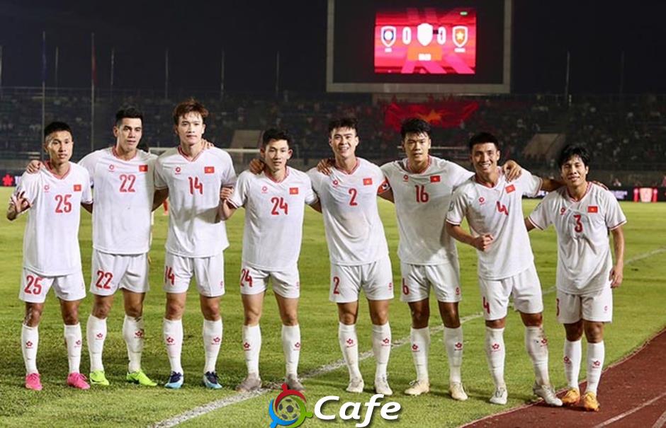Quên Văn Hậu đi, đây mới là ‘siêu hậu vệ’ của HLV Kim Sang Sik