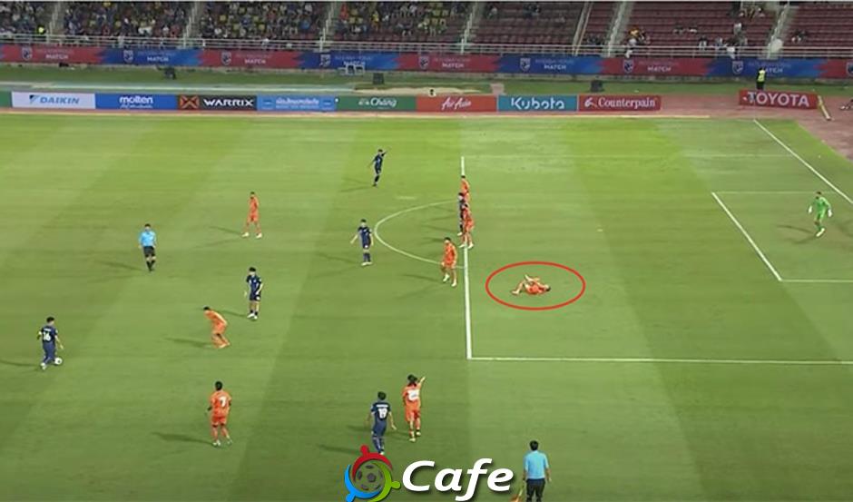Thái Lan lại gây tranh cãi vì ghi bàn thiếu fair-play
