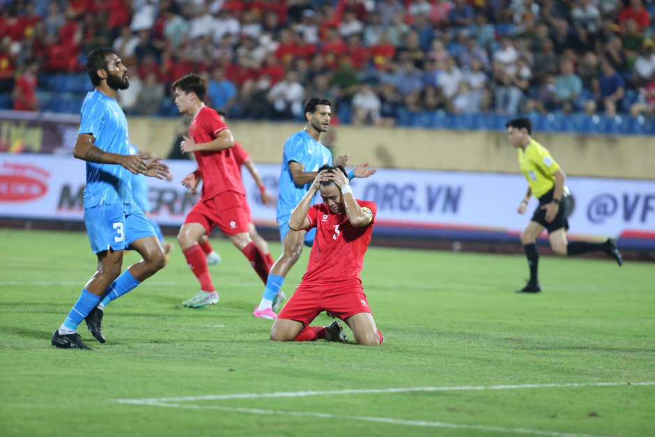 Trực tiếp Việt Nam 0-0 Ấn Độ: Quế Hải đá hỏng penalty; Văn Toàn, Ngọc Quang bỏ lỡ cơ hội