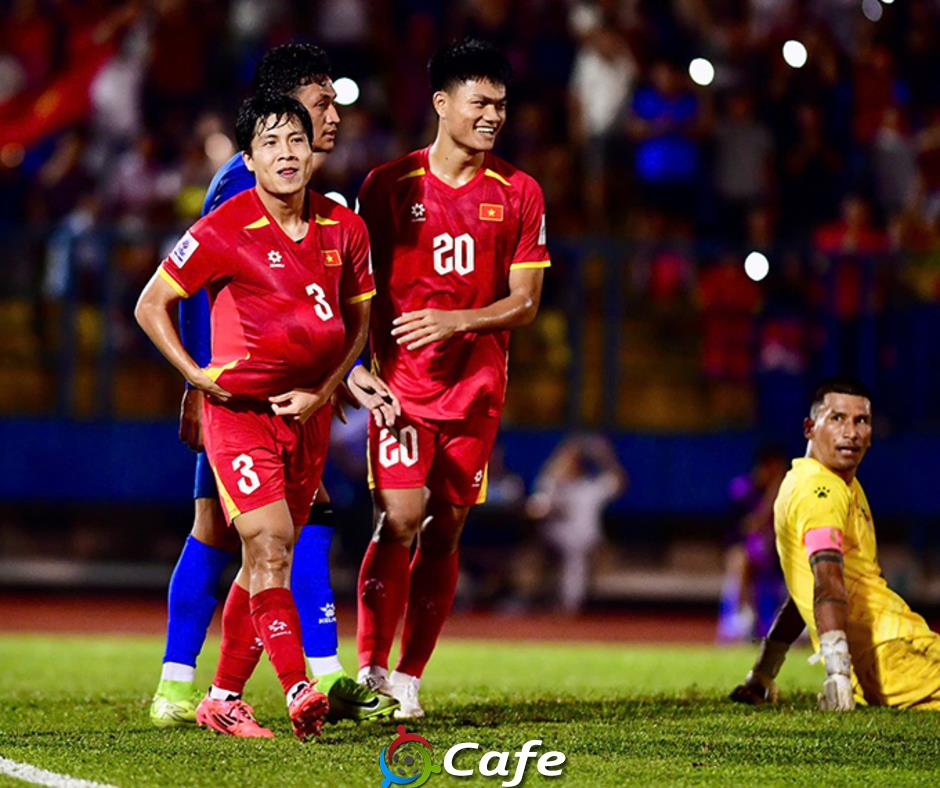 Vì sao ĐT Việt Nam sút mãi không vào? Vì sao ĐT Việt Nam sút mãi không vào?