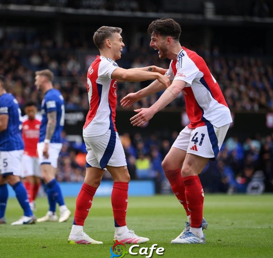 Kết quả Ipswich 0-4 Arsenal: Pháo nổ tưng bừng