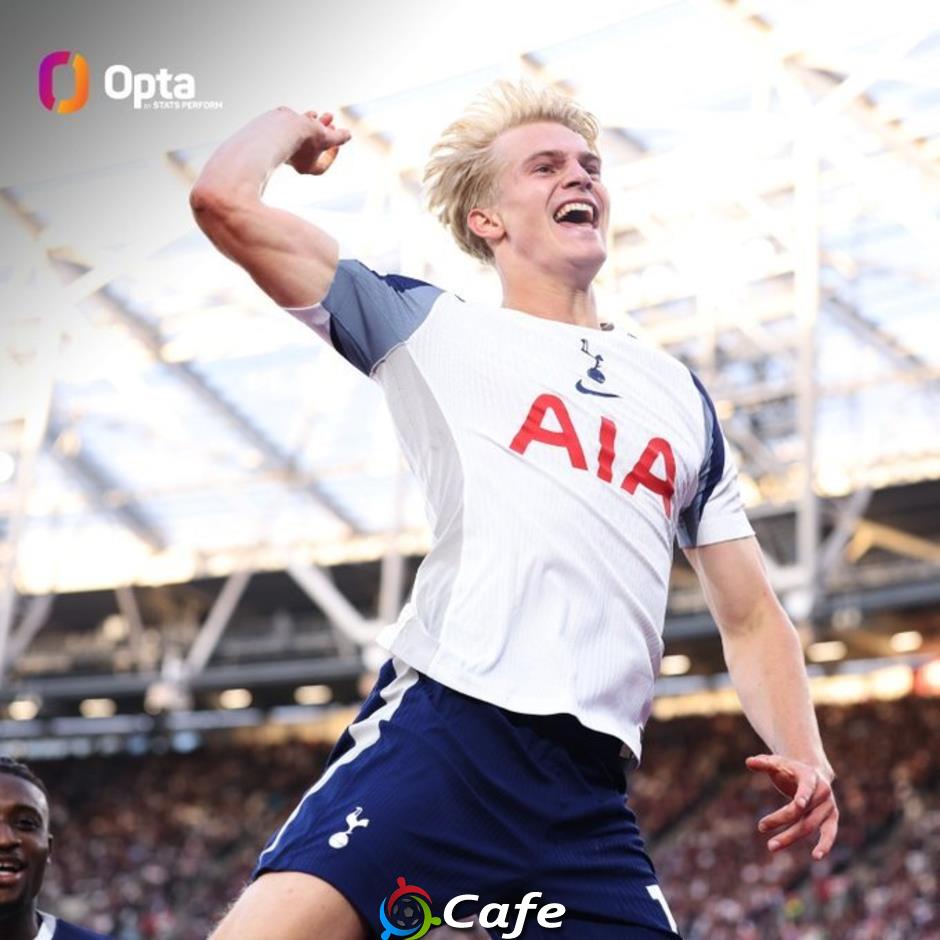 Sao trẻ Tottenham lập cột mốc đáng nhớ