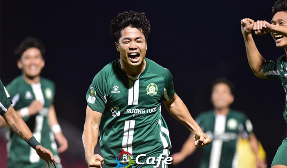‘Nguyễn Xuân Son không bằng Công Phượng’