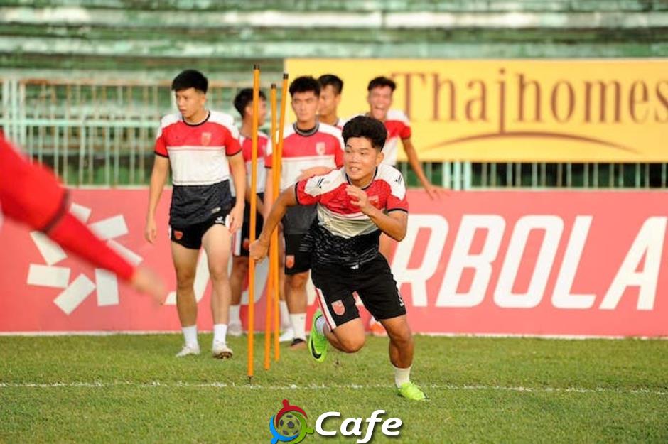 8 CLB đều có khả năng rớt hạng tại hạng giải hạng Nhất QG 2024/25