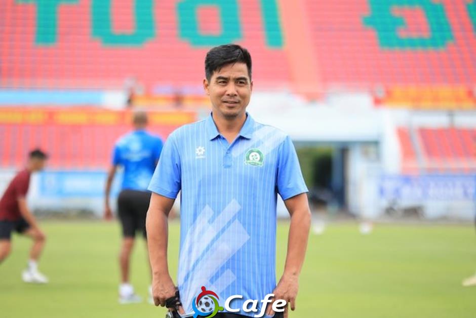Các CLB hạng Nhất hối hả chuẩn bị mùa giải 2025/26
