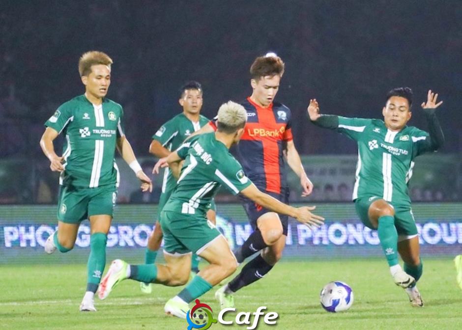 HLV Nguyễn Việt Thắng: ‘Tôi tự hào khi được làm việc với một CLB dễ thương như Ninh Bình!’