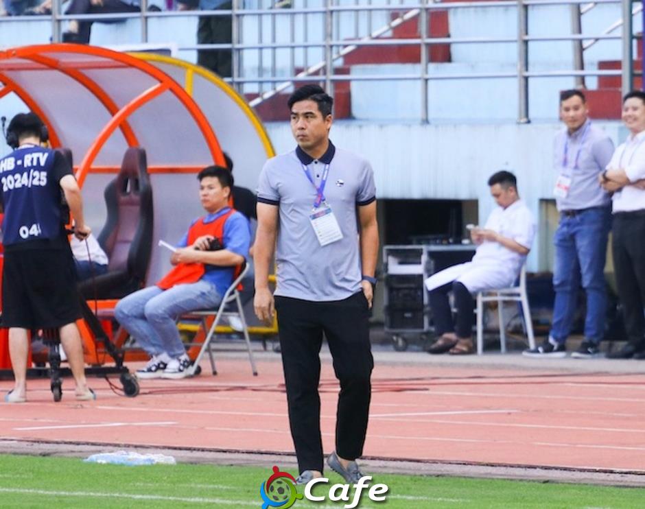 HLV Nguyễn Việt Thắng: ‘Tôi tự hào khi được làm việc với một CLB dễ thương như Ninh Bình!’